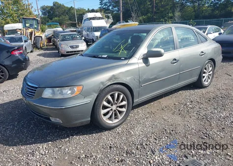 2006 Hyundai Azera Limited/Se z USA, uszkodzony, nr VIN KMHFC46F46A053805